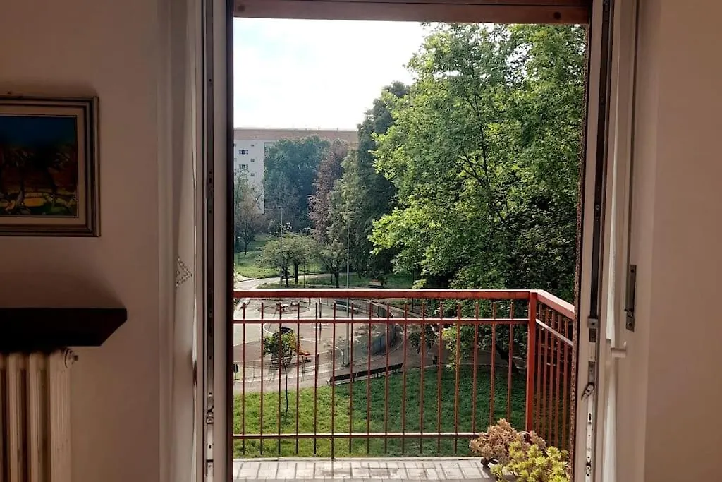 Affaccio Sul Verde Con Wifi & A/C Milaan Appartement